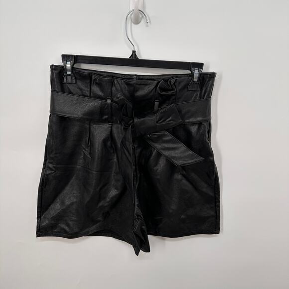 COMMANDO NWT Black Faux Leather Paperbag Shorts in Black // Small - Picture 3 of 10